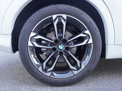2026 BMW IX2 thumbnail 45