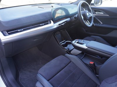 2026 BMW IX2 thumbnail 33