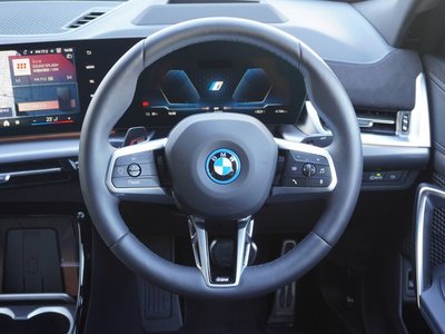 2026 BMW IX2 photo 9