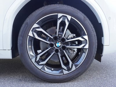 2026 BMW IX2 thumbnail 44