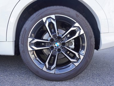 2026 BMW IX2 thumbnail 46