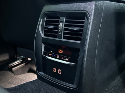 2024 BMW M3 TOURING thumbnail 39