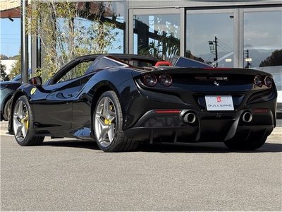 2022 Ferrari F8 SPIDER thumbnail 43