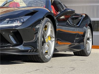2022 Ferrari F8 SPIDER thumbnail 32