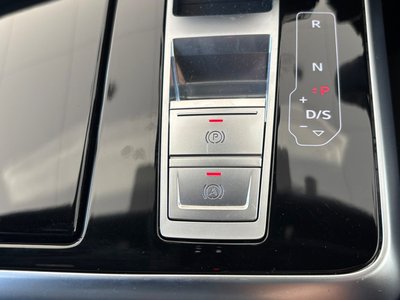 صورة 40 لـ 2025 AUDI SQ7