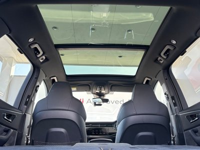صورة 19 لـ 2025 AUDI SQ7