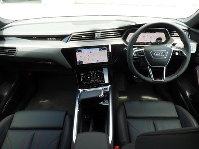 2025 AUDI Q8 E-TRON 缩略图 6