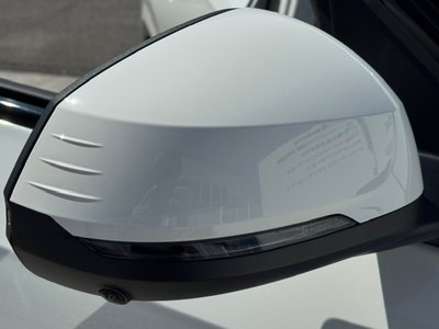 2025 BMW X1 photo 16