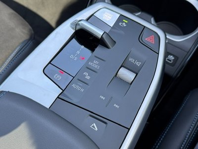 2025 BMW X1 thumbnail 36