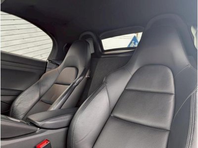 صورة 28 لـ 2016 Porsche 718