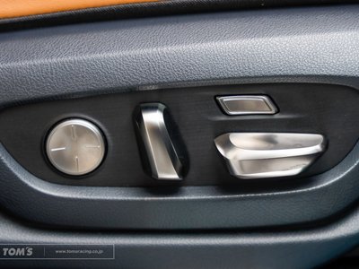 صورة مصغرة 121 لـ 2022 Lexus LX