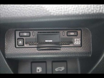 2025 Toyota CROWN ESTATE photo 8