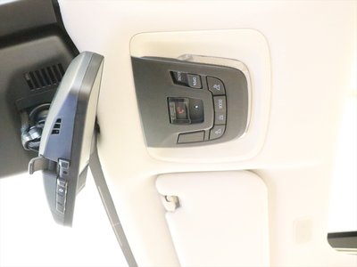2025 Toyota CROWN CROSSOVER — фото 22