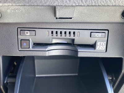 2023 Toyota ALPHARD — фото 33
