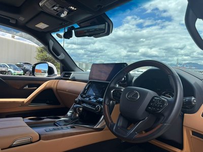 صورة مصغرة 27 لـ 2024 Lexus LX