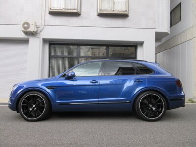 2018 Bentley BENTAYGA 照片 2