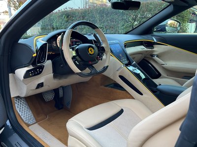 2025 Ferrari ROMA SPIDER — фото 18