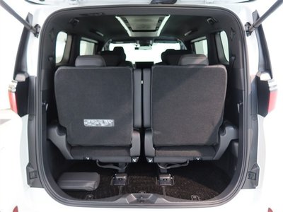 2024 Toyota ALPHARD — фото 27