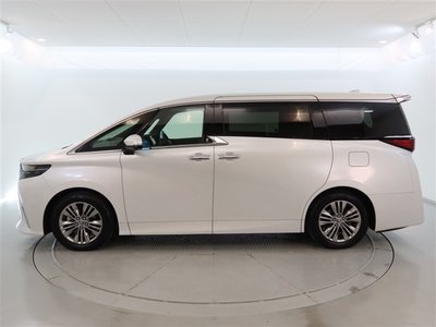 2024 Toyota ALPHARD — фото 5