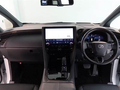 2024 Toyota ALPHARD — фото 14