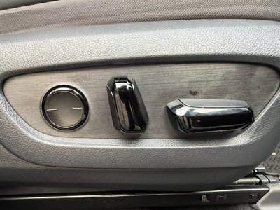 2023 Lexus RX thumbnail 43