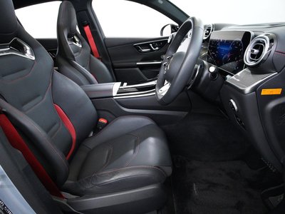 2025 Mercedes-BENZ GLC AMG 照片 2