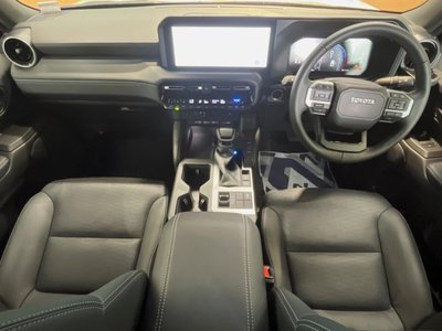صورة 2 لـ 2024 Toyota LAND CRUISER 250
