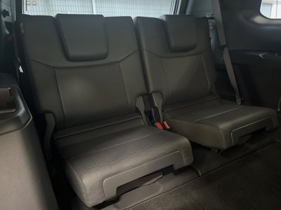 صورة 9 لـ 2024 Toyota LAND CRUISER 250