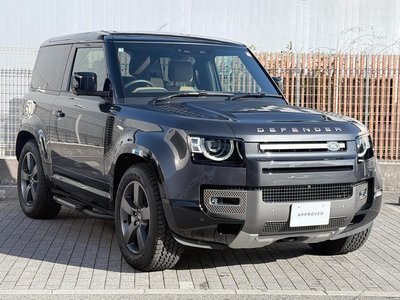 2025 LAND Rover DEFENDER photo 13