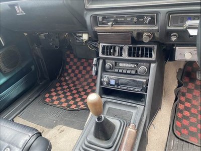 1978 Nissan SKYLINE COUPE 缩略图 4