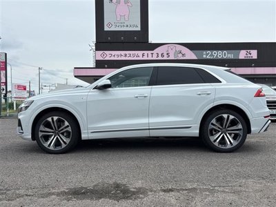 2023 AUDI Q8 thumbnail 31