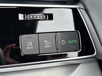 2023 AUDI Q8 photo 11