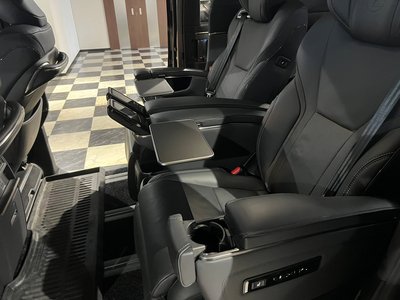 صورة 16 لـ 2024 Lexus LM