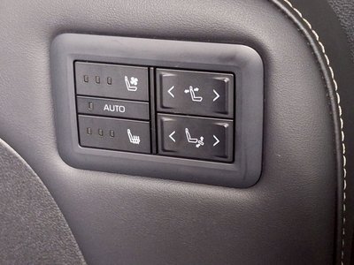 2023 Toyota VELLFIRE photo 25