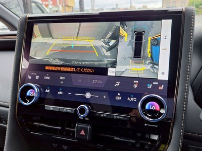 2023 Toyota VELLFIRE photo 6