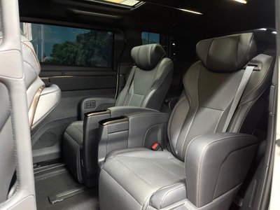 صورة 27 لـ 2023 Toyota ALPHARD