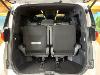 صورة 11 لـ 2023 Toyota ALPHARD