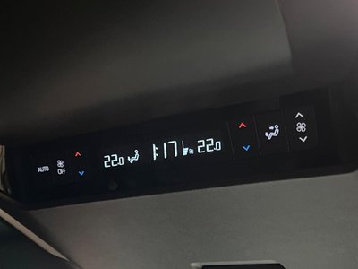 صورة 61 لـ 2023 Toyota ALPHARD
