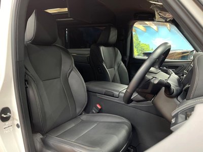 صورة 8 لـ 2023 Toyota ALPHARD
