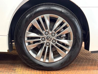 صورة 29 لـ 2023 Toyota ALPHARD