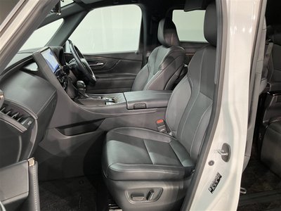 صورة 22 لـ 2023 Toyota ALPHARD
