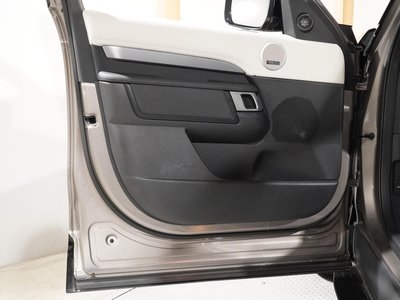 2021 LAND Rover DISCOVERY thumbnail 43