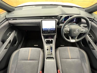 2025 Lexus LBX 缩略图 2