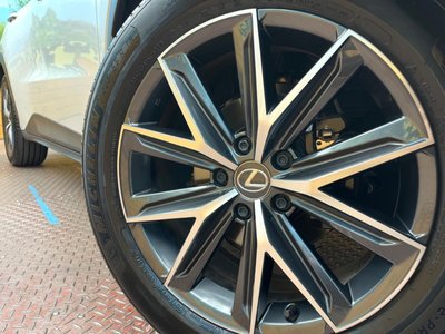 2025 Lexus LBX 缩略图 13