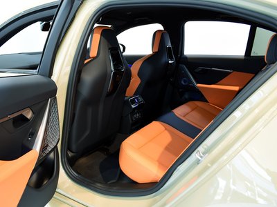 2025 BMW M5 thumbnail 77