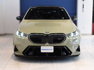 2025 BMW M5 photo 8
