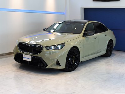 2025 BMW M5 thumbnail 87