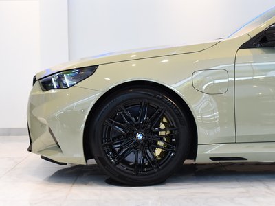 2025 BMW M5 photo 15
