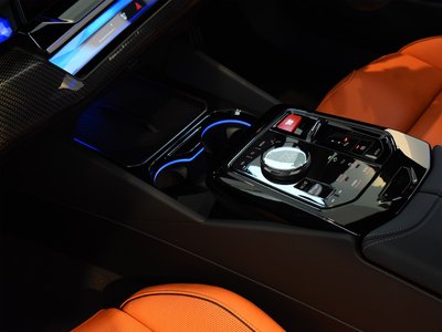 2025 BMW M5 thumbnail 65