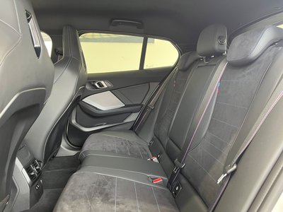 2026 BMW 1 SERIES thumbnail 40